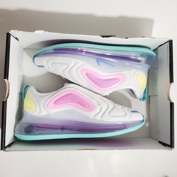 NIKE Air Max 720 Pastel - Picture 15 of 16